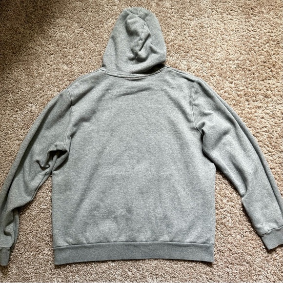 Puma Pullover Hoodie Men's Size L Gray Fleece Logo Sweatshirt Kangaroo Pockets - Picture 6 of 10